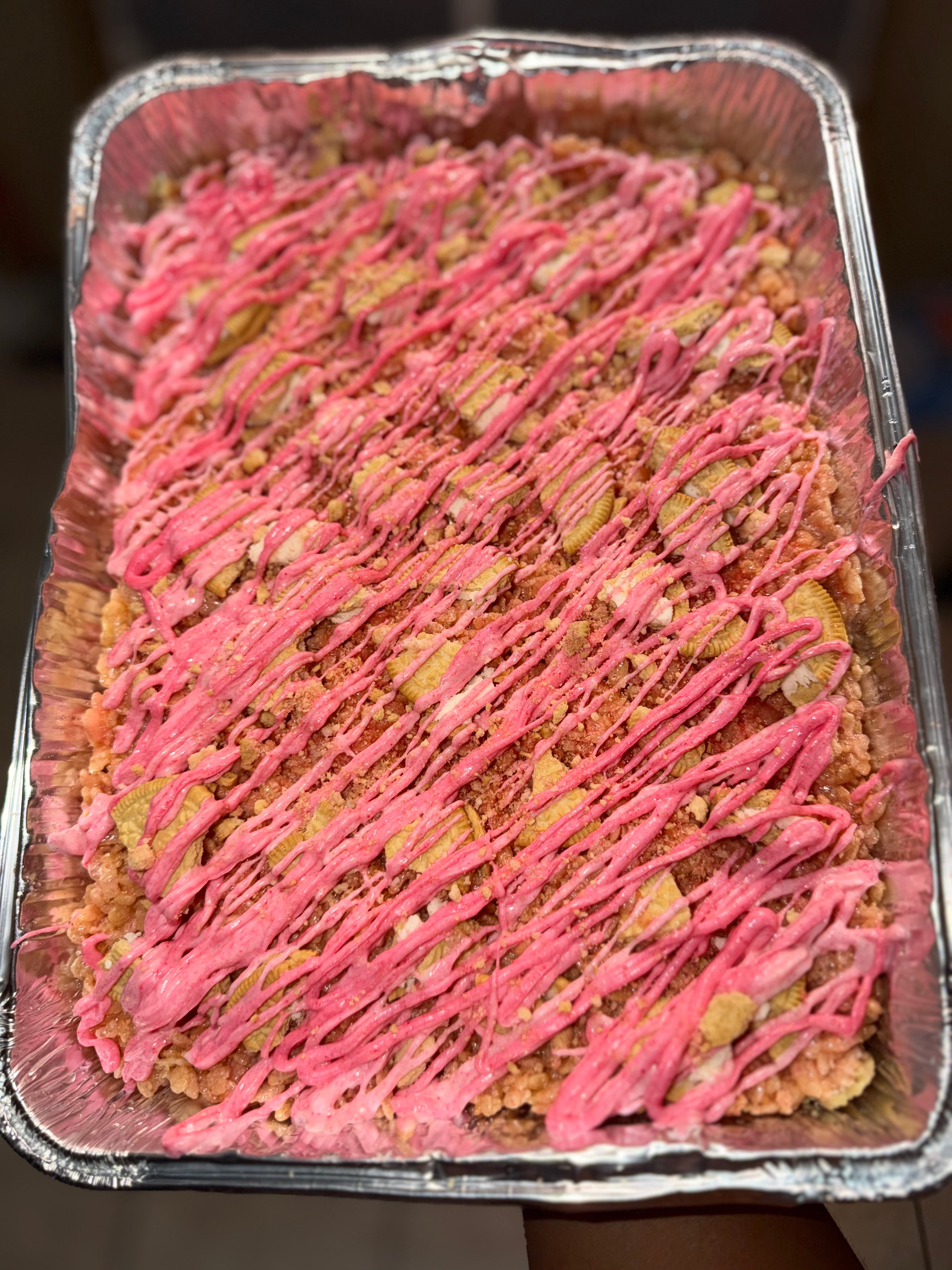 Strawberry crunch rice krispy